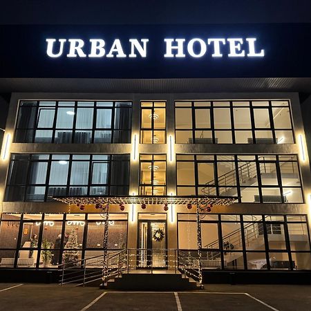 Urban Hotel Ałma Ata Zewnętrze zdjęcie