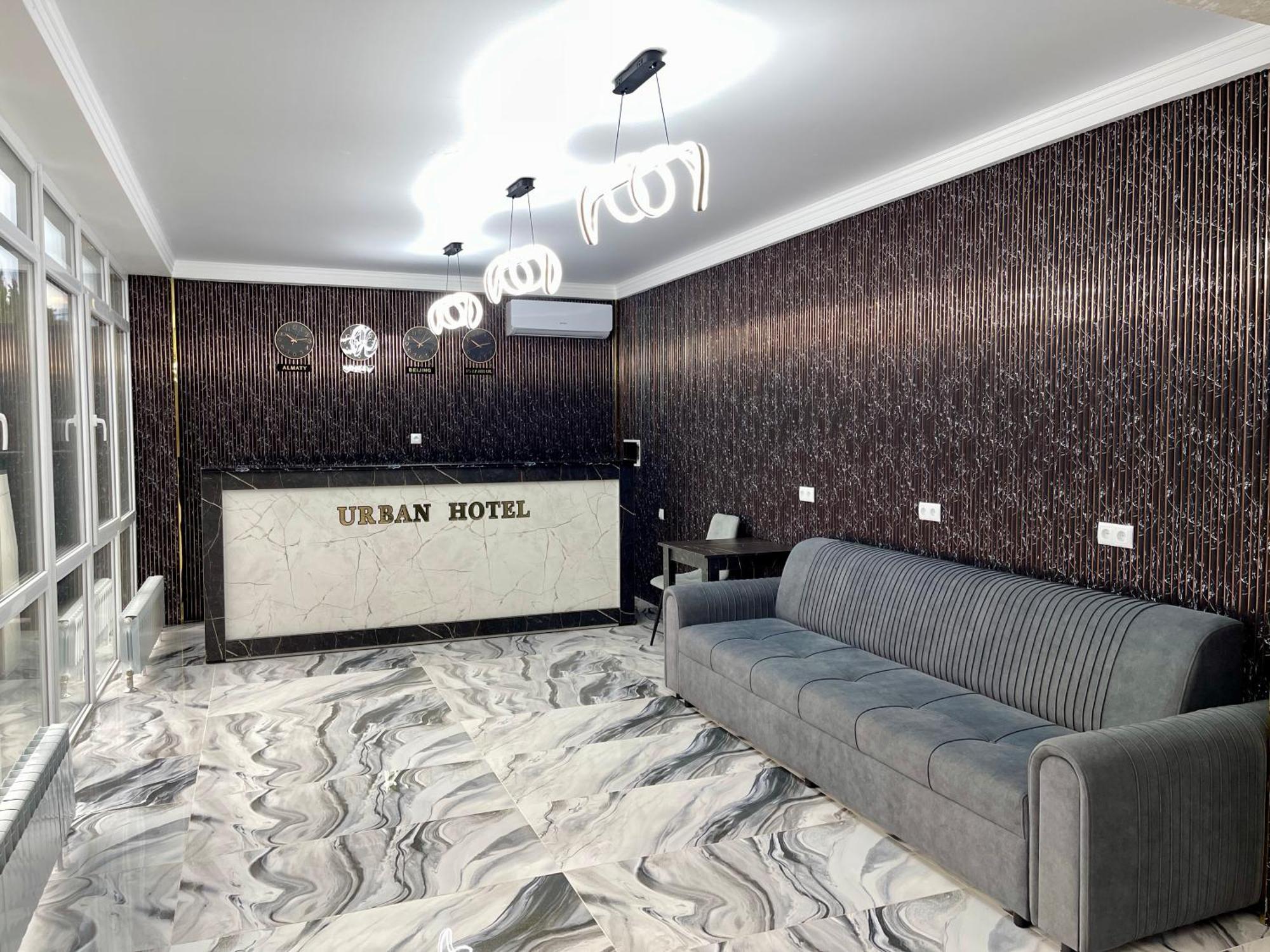 Urban Hotel Ałma Ata Zewnętrze zdjęcie